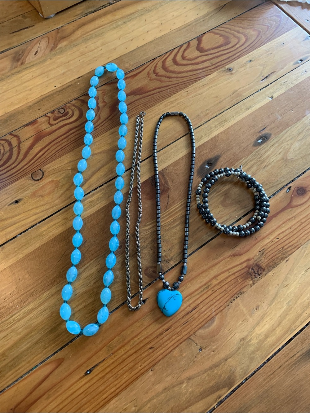 Vintage Necklaces & Bracelet - Blue Beaded Heart Pendant Necklace Women Jewelry